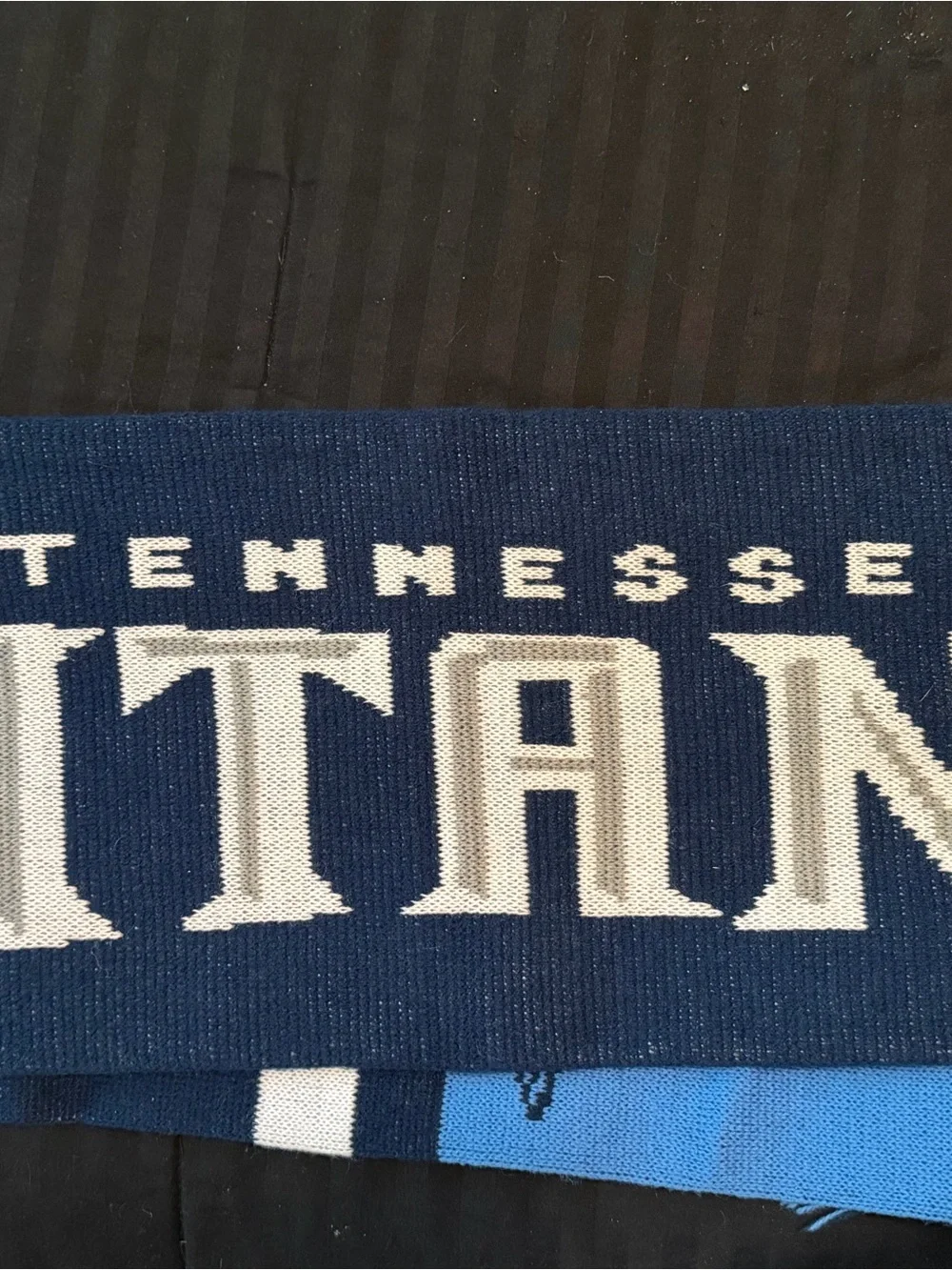 Forever Collectibles Tennessee Titans Navy and White Scarf